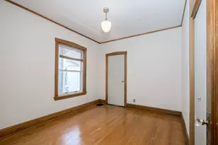 5024 W Nelson St, Chicago, IL 60641 - Photo 13