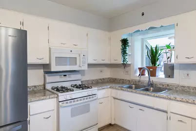 2201 Pine Street, Des Plaines, IL 60018 - Photo 7