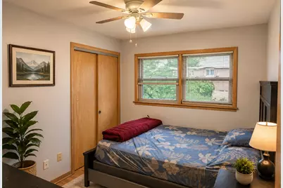 2201 Pine Street, Des Plaines, IL 60018 - Photo 11