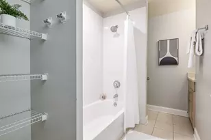 1856 N Sawyer Ave, Chicago, IL 60647 - Photo 15