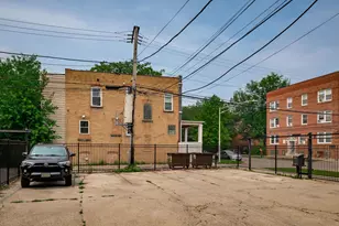 1856 N Sawyer Ave, Chicago, IL 60647 - Photo 25