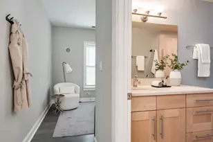 1856 N Sawyer Ave, Chicago, IL 60647 - Photo 17