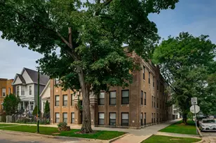 1856 N Sawyer Ave, Chicago, IL 60647 - Photo 3