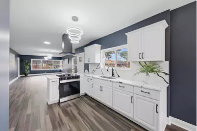 6601 S Francisco Avenue, Chicago, IL 60629 - Photo 11