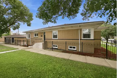 6601 S Francisco Avenue, Chicago, IL 60629 - Photo 1