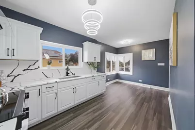 6601 S Francisco Avenue, Chicago, IL 60629 - Photo 9