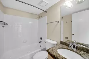1914 Quaker Hollow Ln, Streamwood, IL 60107 - Photo 19