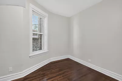 3023 W Wellington Avenue #1, Chicago, IL 60618 - Photo 5