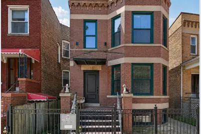 3023 W Wellington Avenue #1, Chicago, IL 60618 - Photo 1