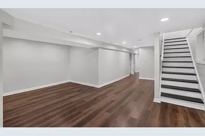 3023 W Wellington Avenue #1, Chicago, IL 60618 - Photo 15