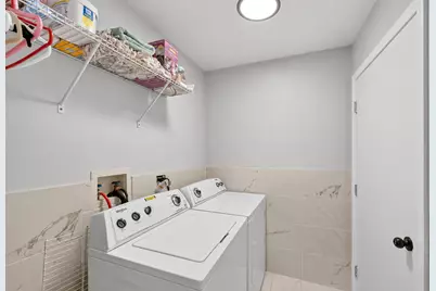 9135 Mansfield Drive, Tinley Park, IL 60487 - Photo 17