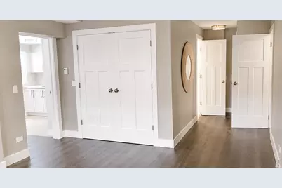 1915 N Chestnut Avenue, Arlington Heights, IL 60004 - Photo 11