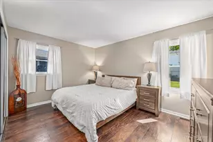 43 Grange Rd, Elk Grove Village, IL 60007 - Photo 11