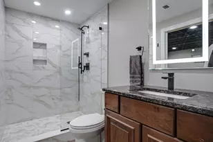 717 Roberts Rd, Winthrop Harbor, IL 60096 - Photo 35