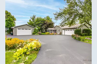 717 Roberts Road, Winthrop Harbor, IL 60096 - Photo 3