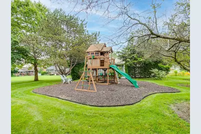 717 Roberts Road, Winthrop Harbor, IL 60096 - Photo 43