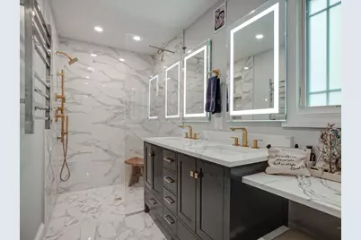 717 Roberts Road, Winthrop Harbor, IL 60096 - Photo 25