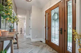 717 Roberts Rd, Winthrop Harbor, IL 60096 - Photo 5