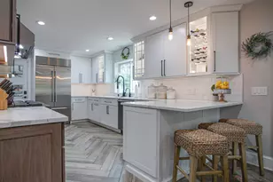 717 Roberts Rd, Winthrop Harbor, IL 60096 - Photo 13