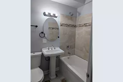 6401 S Saint Lawrence Avenue #6401-1, Chicago, IL 60637 - Photo 13