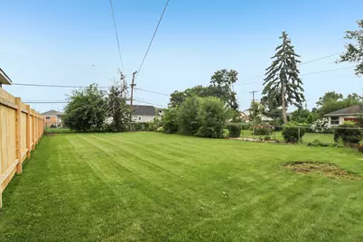 9226 Crescent Drive, Franklin Park, IL 60131 - Photo 17