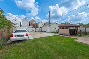 3122 W 39th Pl, Chicago, IL 60632 - Photo 23
