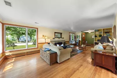 510 W Prairie Avenue, Wheaton, IL 60187 - Photo 19