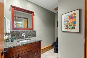510 W Prairie Ave, Wheaton, IL 60187 - Photo 23