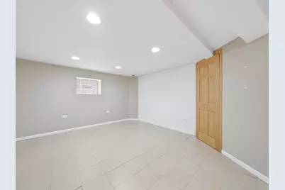 5919 N Bernard Street, Chicago, IL 60659 - Photo 19