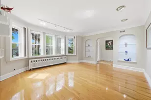 5919 N Bernard St, Chicago, IL 60659 - Photo 3