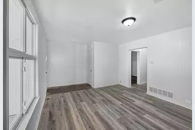 63 W 15th Street, Chicago Heights, IL 60411 - Photo 3