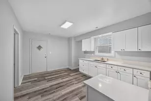 63 W 15th St, Chicago Heights, IL 60411 - Photo 13