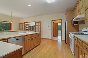 2215 N Elmkirk Park, McHenry, IL 60051 - Photo 15