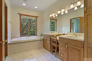2215 N Elmkirk Park, McHenry, IL 60051 - Photo 25