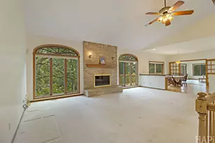 2215 N Elmkirk Park, McHenry, IL 60051 - Photo 7