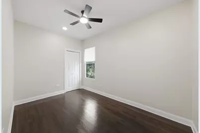 11409 S Stewart Avenue, Chicago, IL 60628 - Photo 15