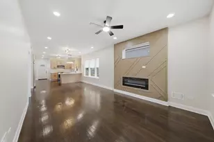 11409 S Stewart Ave, Chicago, IL 60628 - Photo 5
