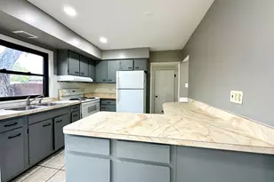 18W158 16th St, Villa Park, IL 60181 - Photo 7
