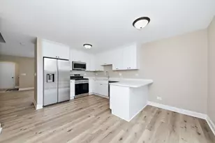 1140 Brunswick Ln, Aurora, IL 60504 - Photo 7