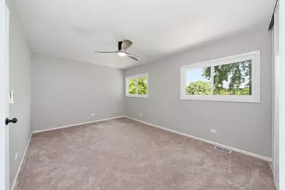 1140 Brunswick Lane, Aurora, IL 60504 - Photo 17