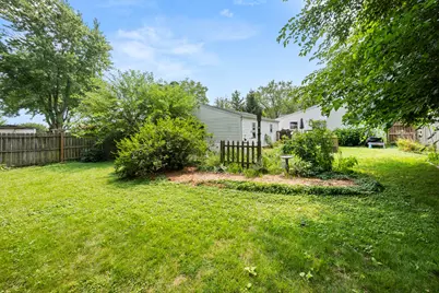621 Fairlane Avenue, Dekalb, IL 60115 - Photo 23