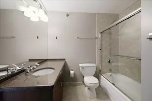 474 N Lake Shore Dr, Chicago, IL 60611 - Photo 11