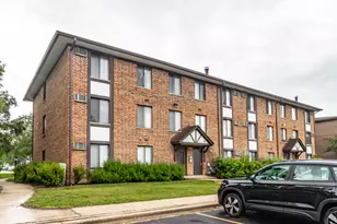 1004 Centurion Ln, Vernon Hills, IL 60061 - Photo 15