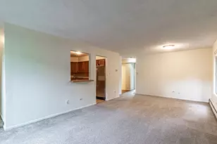 1004 Centurion Ln, Vernon Hills, IL 60061 - Photo 3