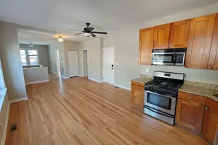 3745 W Argyle St, Chicago, IL 60625 - Photo 3