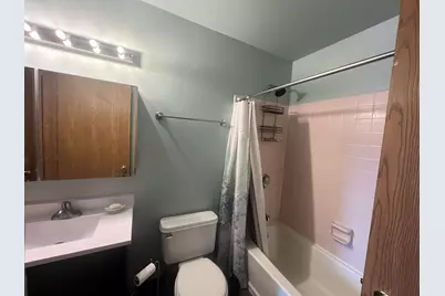 965 Amberwood Place, McHenry, IL 60050 - Photo 11
