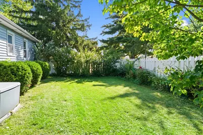 100 S Wisconsin Avenue, Addison, IL 60101 - Photo 17