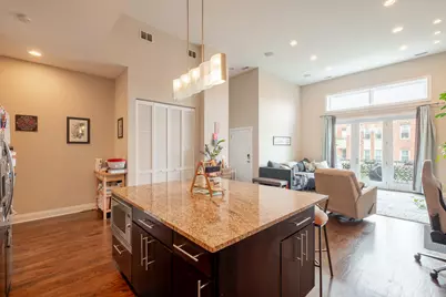 3559 W Montrose Avenue #4E, Chicago, IL 60618 - Photo 13