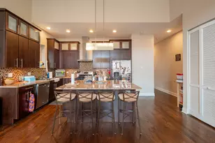 3559 W Montrose Ave, Chicago, IL 60618 - Photo 7