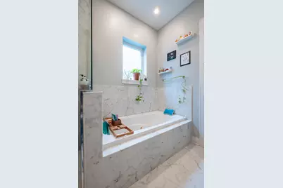 3559 W Montrose Avenue #4E, Chicago, IL 60618 - Photo 19